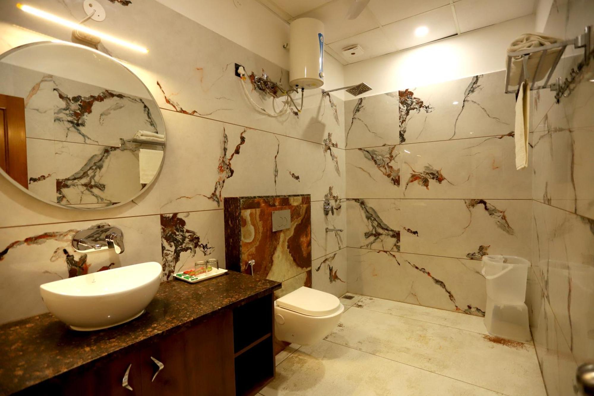Hotel Dhingra Inn Rewāri Εξωτερικό φωτογραφία
